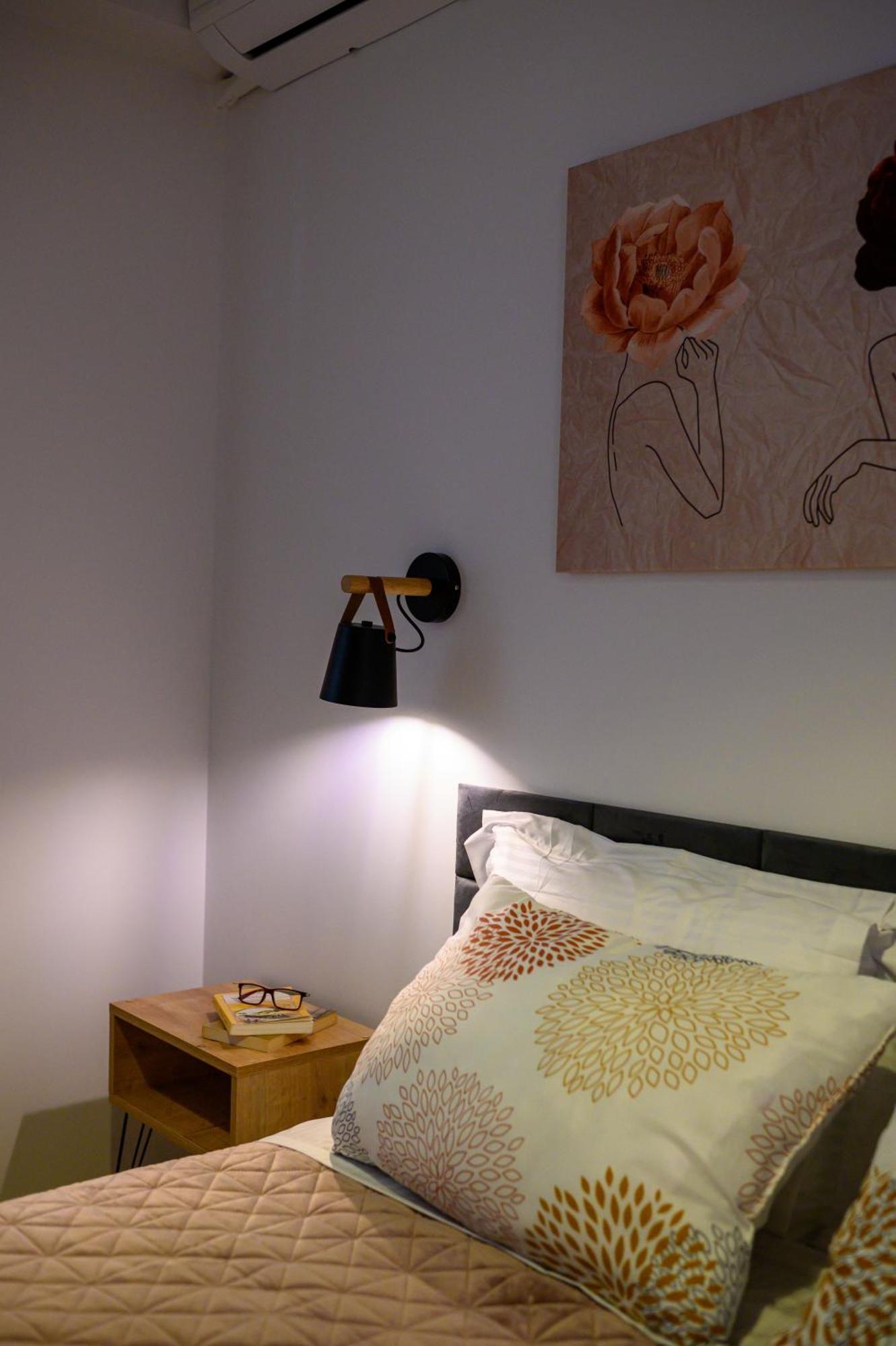 Chic Apartment In Nature, 5-Min Walk To The Beach 칼라마타 외부 사진