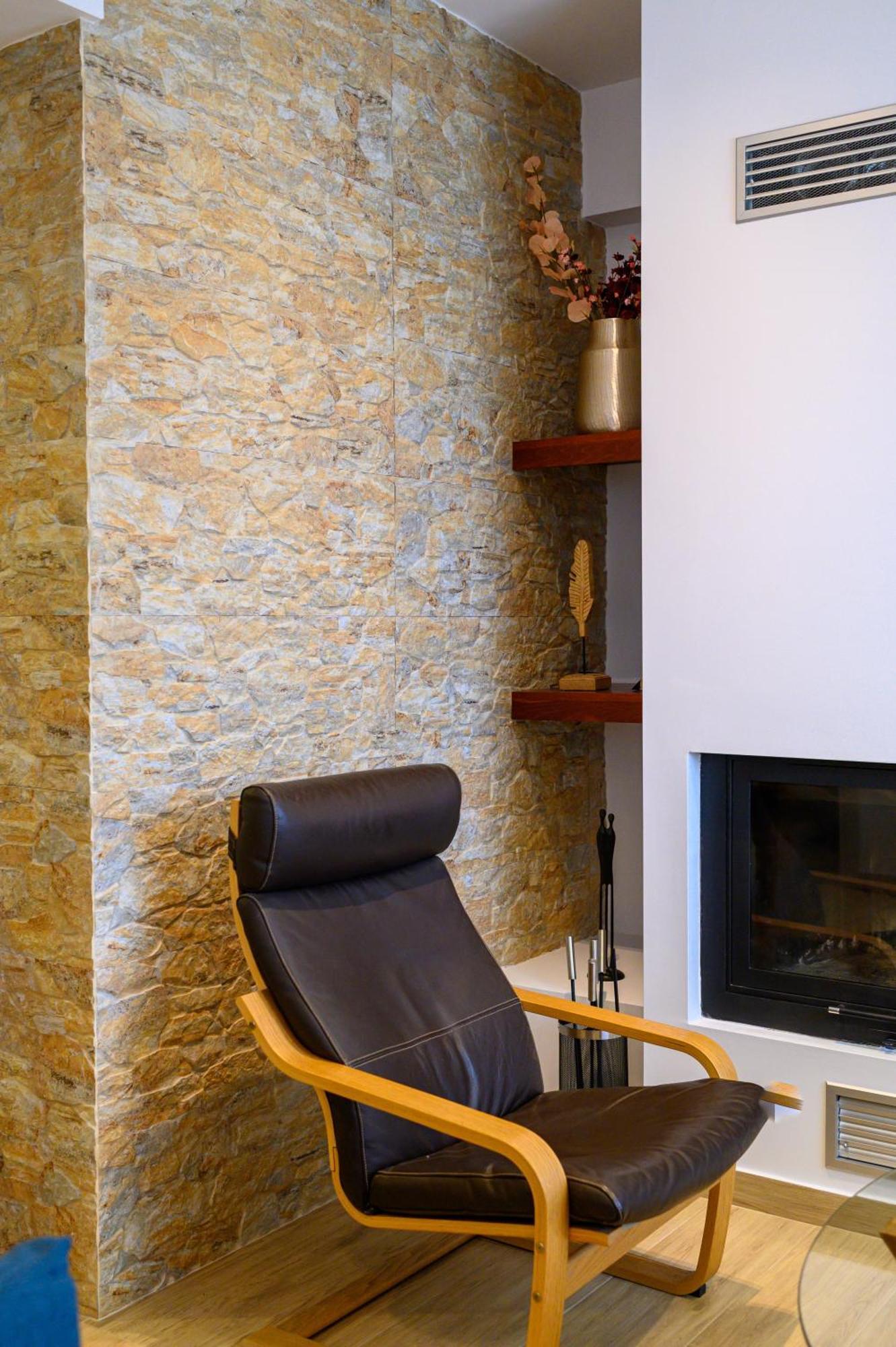 Chic Apartment In Nature, 5-Min Walk To The Beach 칼라마타 외부 사진